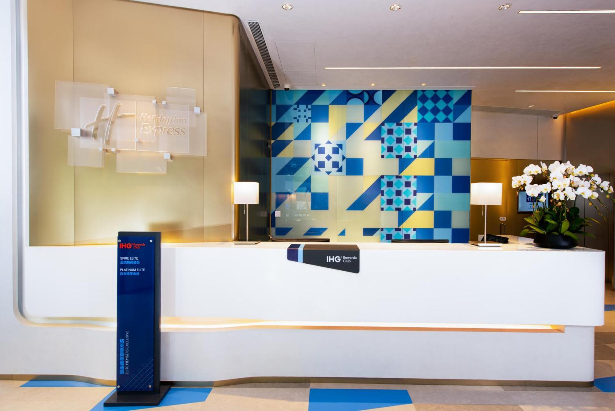 Holiday Inn Express Macau City Centre By Ihg Exteriör bild